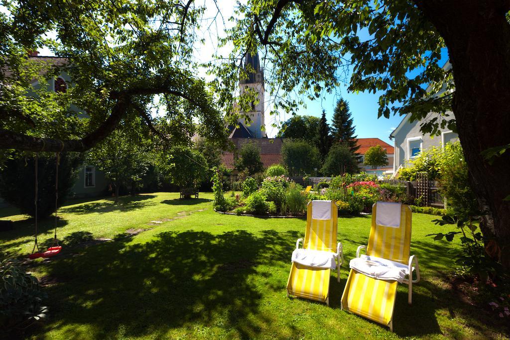 Gasthof Braeuer - Familie Eibensteiner Weisskirchen in Steiermark Luaran gambar