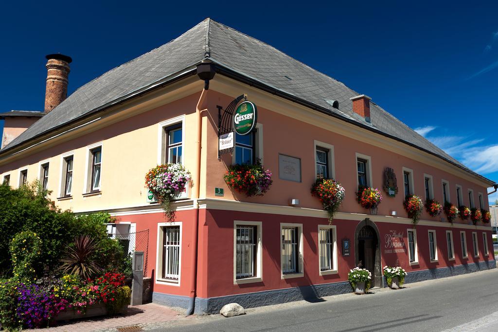 Gasthof Braeuer - Familie Eibensteiner Weisskirchen in Steiermark Luaran gambar